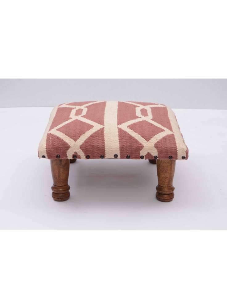 CHESTNUT FOOT STOOL